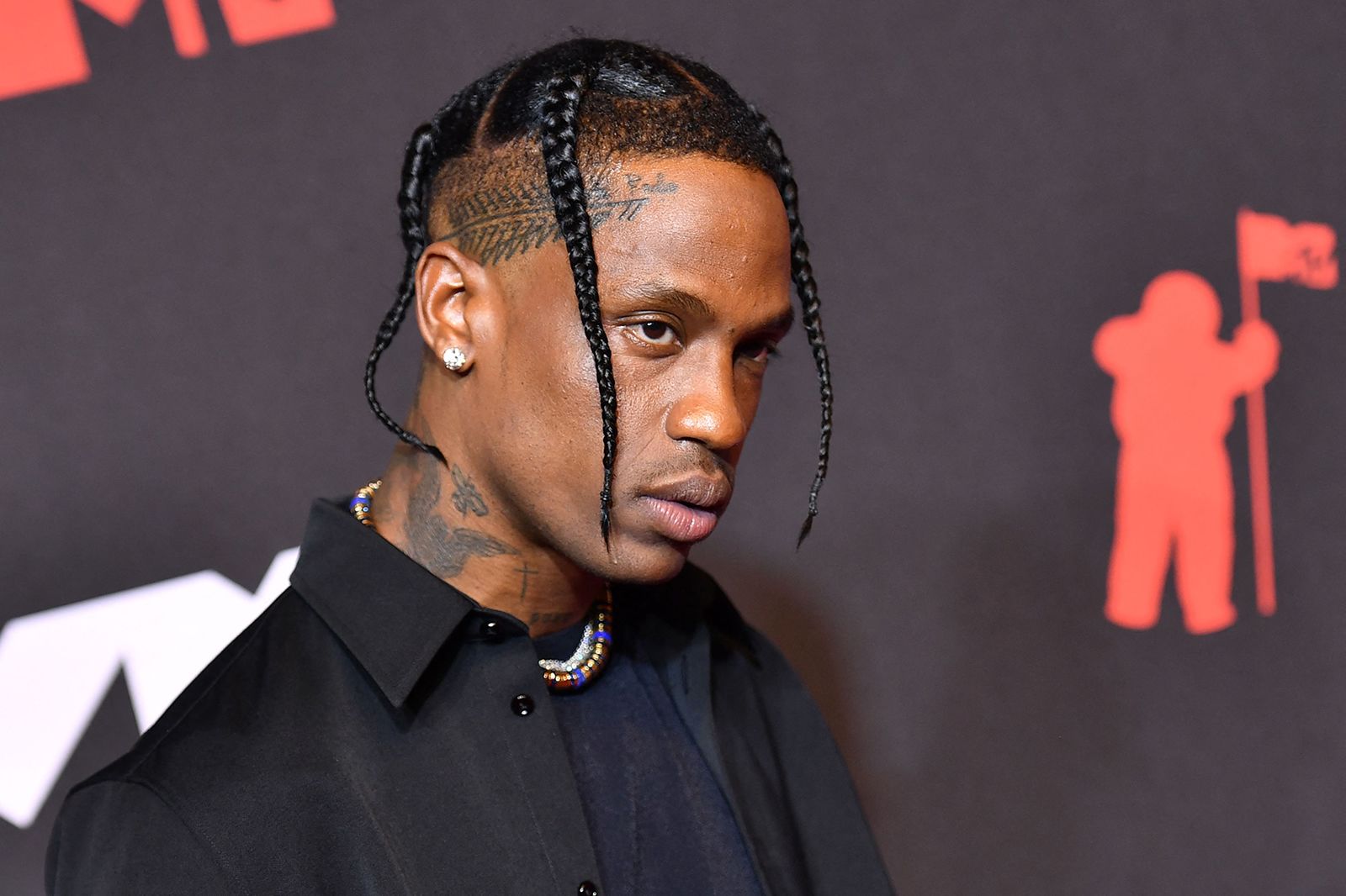 Travis Scott prodal za 4 týdny 1 milion kusů svého posledního alba ...